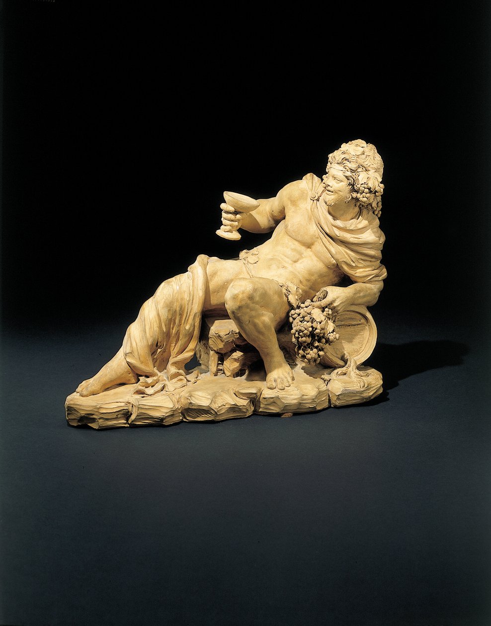 Figura Bachusa leżącego z kieliszkiem wina, ok. 1770 autorstwa French School
