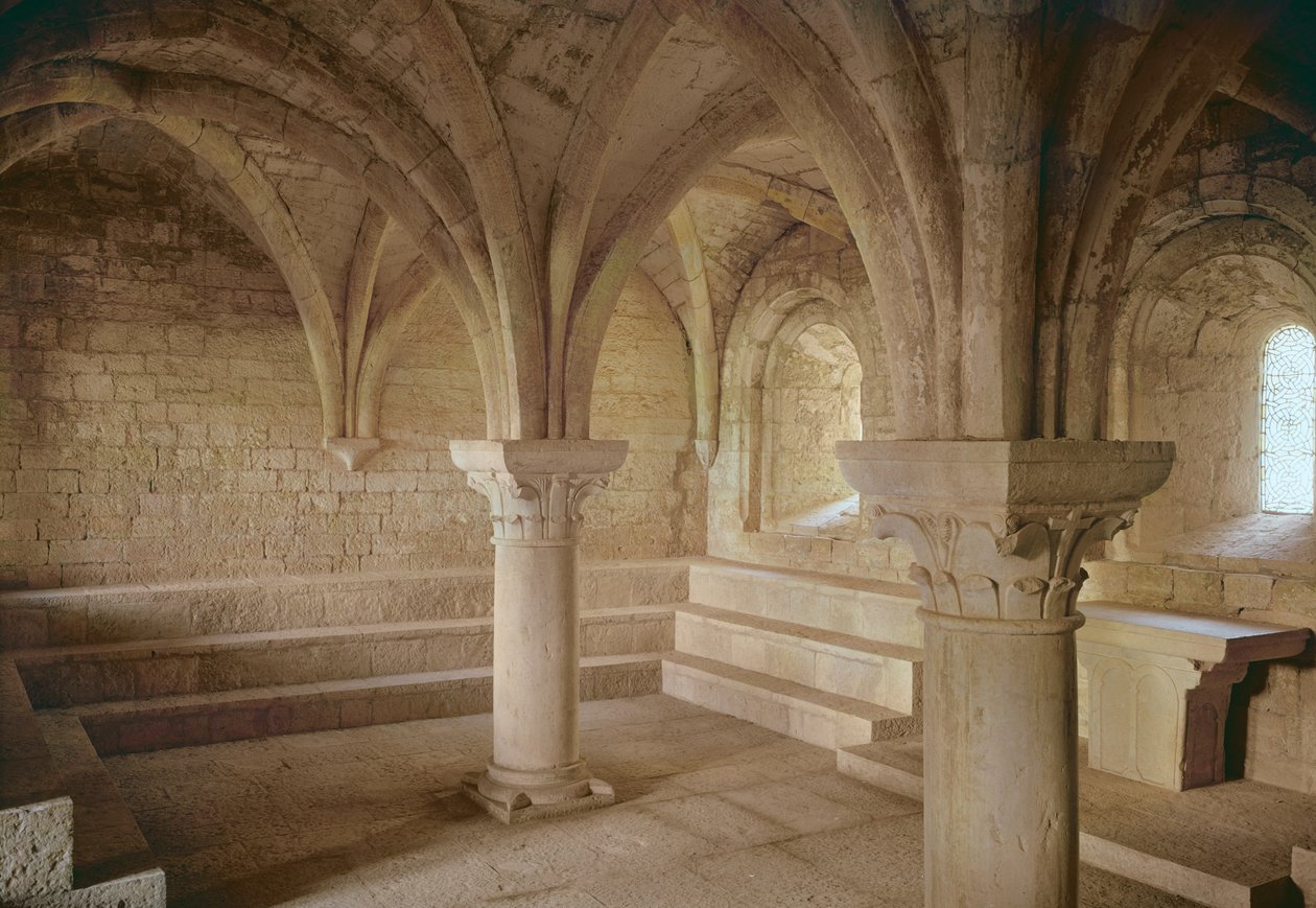 Wnętrze kapitularza opactwa cysterskiego, ufundowanego w 1146 autorstwa French School