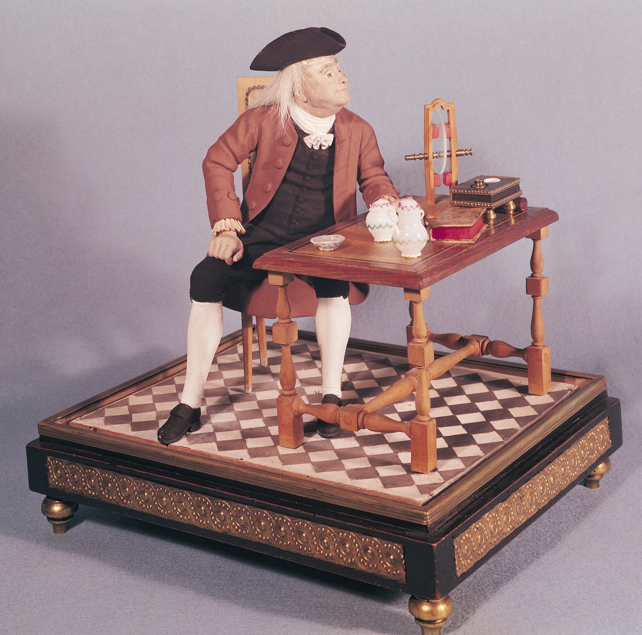 Model Benjamina Franklina (1706-90) przy jego stole, koniec XVIII wieku autorstwa French School