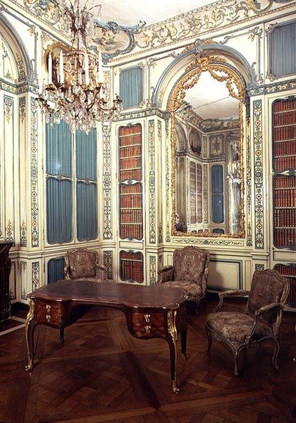 Prywatny gabinet Delfina Ludwika Francji (1729-65), później biblioteka autorstwa French School