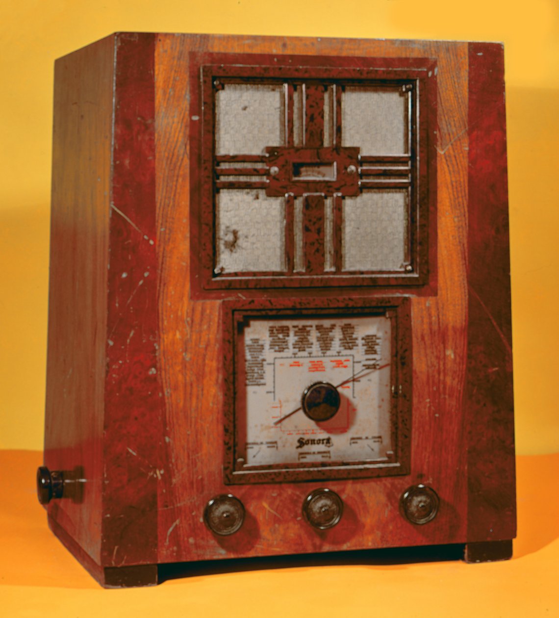 Radio Sonora, ok. 1930 autorstwa French School