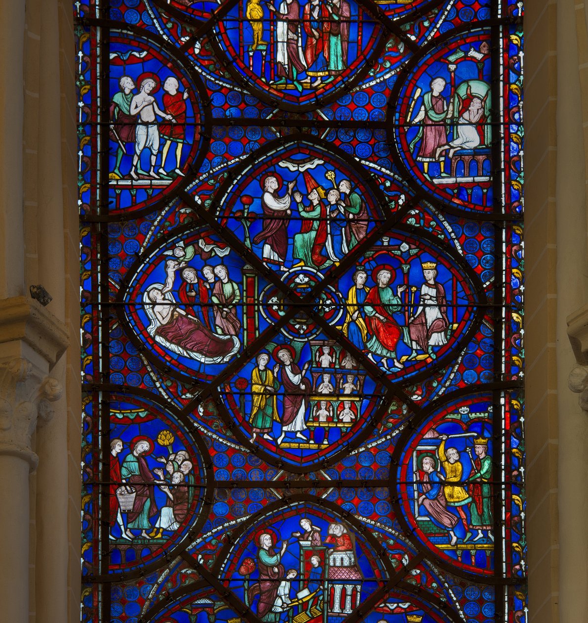 Witraże katedry w Chartres: szczegół z życia świętego Tomasza autorstwa French School