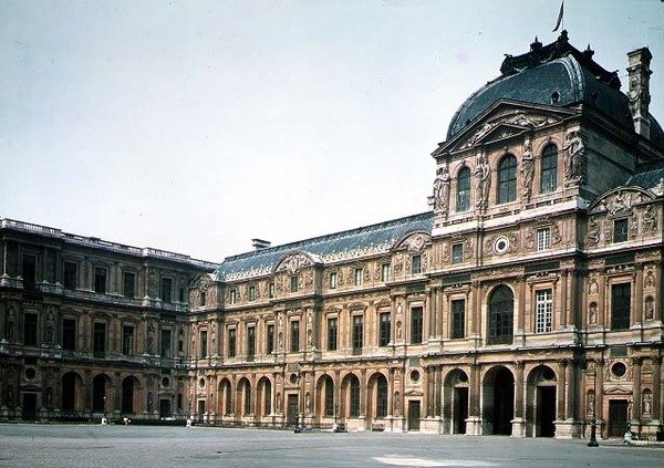 Cour Carree i Pavillon dHorloge, zaprojektowane przez Jacquesa Lemerciera (ok. 1585-1654) i Pierre