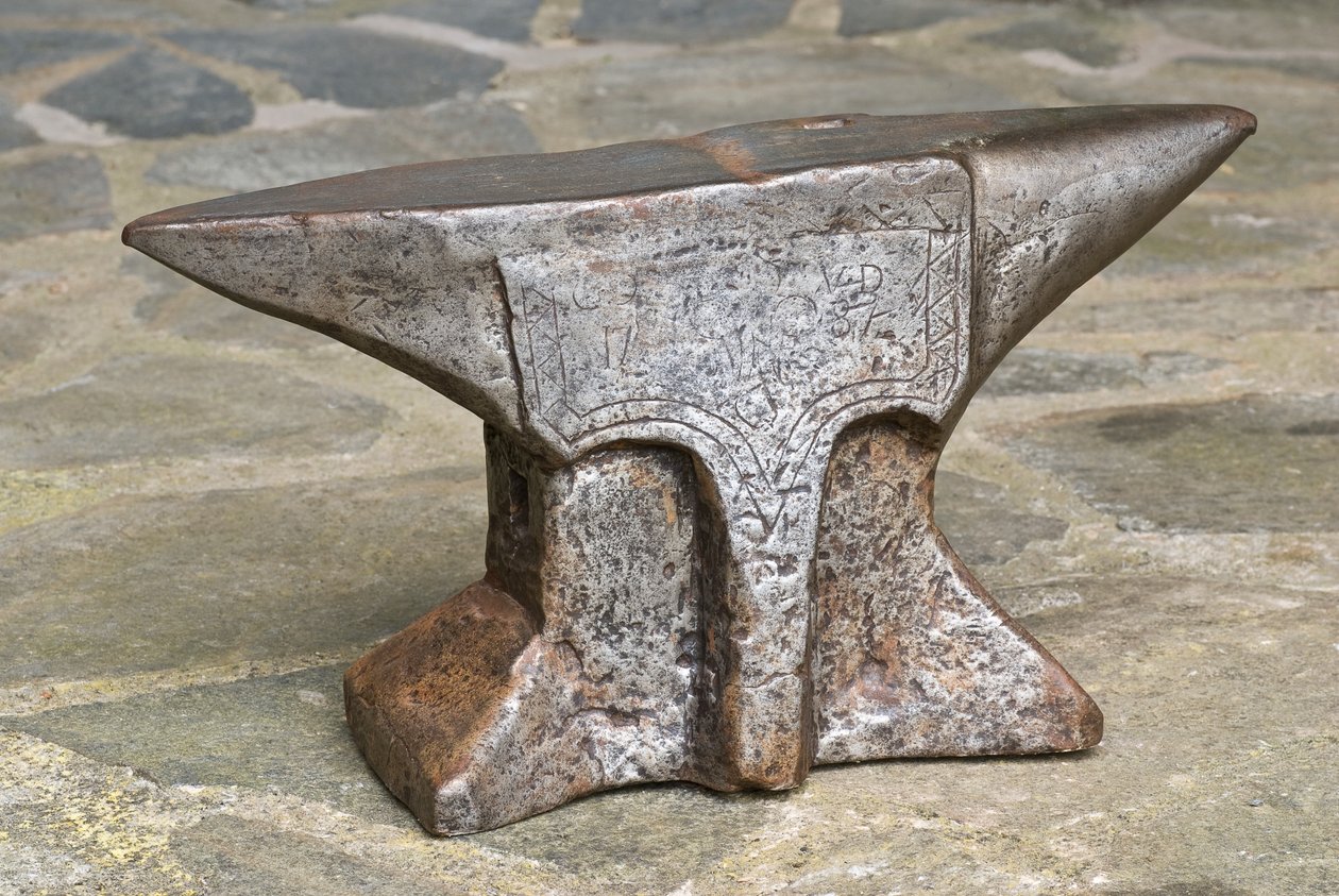 Kowadło dwurożne, 1787 (żeliwo) autorstwa French School