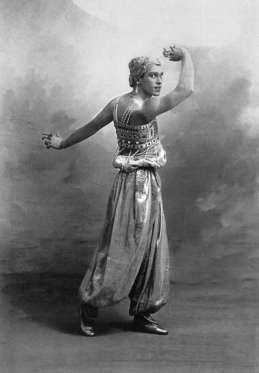 Vaslav Nijinsky (1890-1950) rosyjski tancerz polskiego pochodzenia tutaj w balecie Szeherezada autorstwa French School