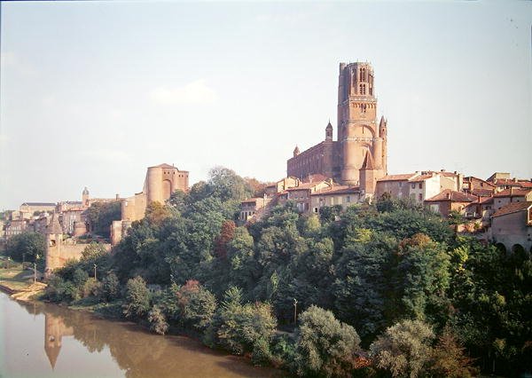 Widok katedry w Albi, rozpoczęty w 1282 autorstwa French School