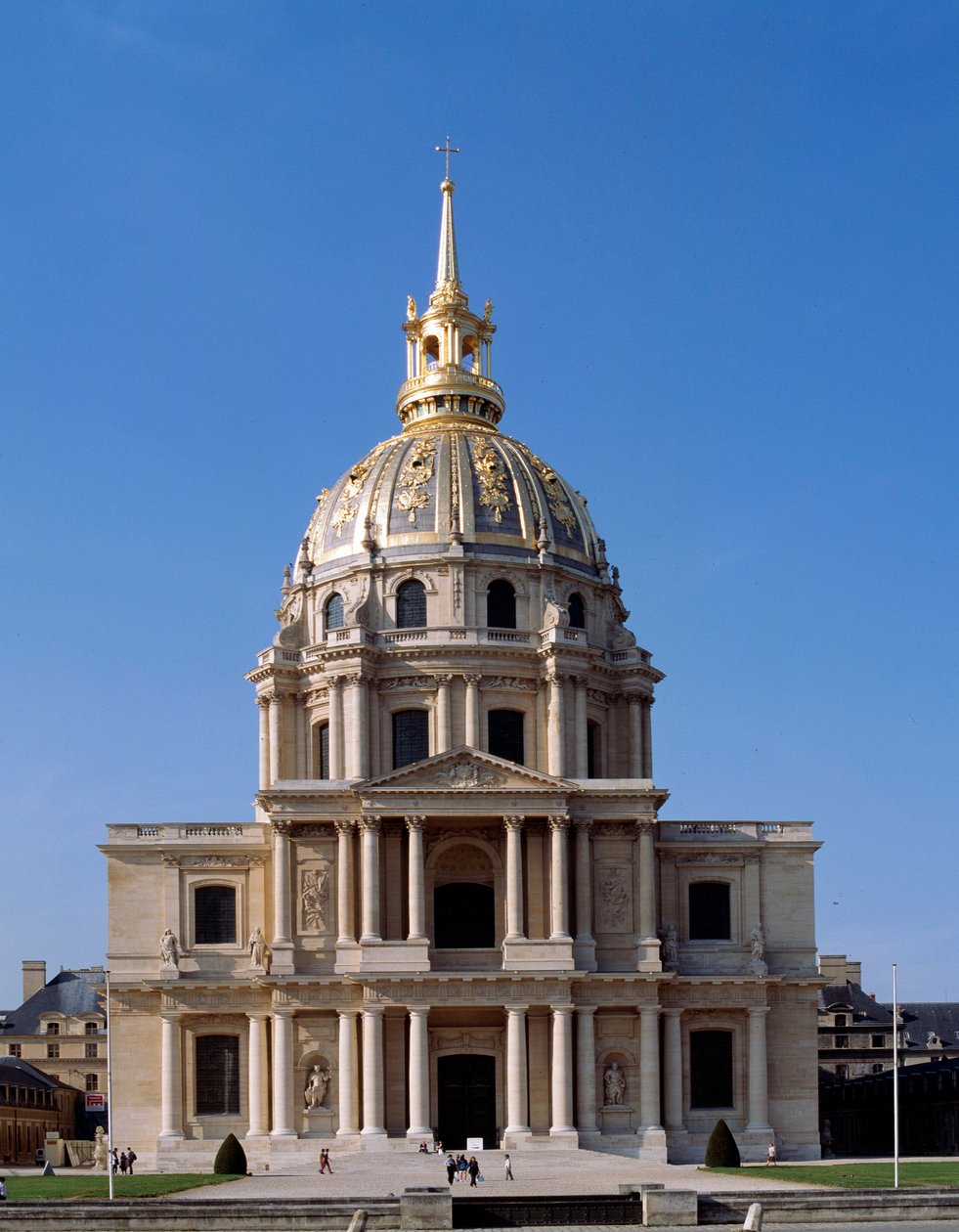Widok na paryski zabytek Hotel des Invalides, którego budowę zlecił Ludwik XIV w 1670 r. Paryż autorstwa French School