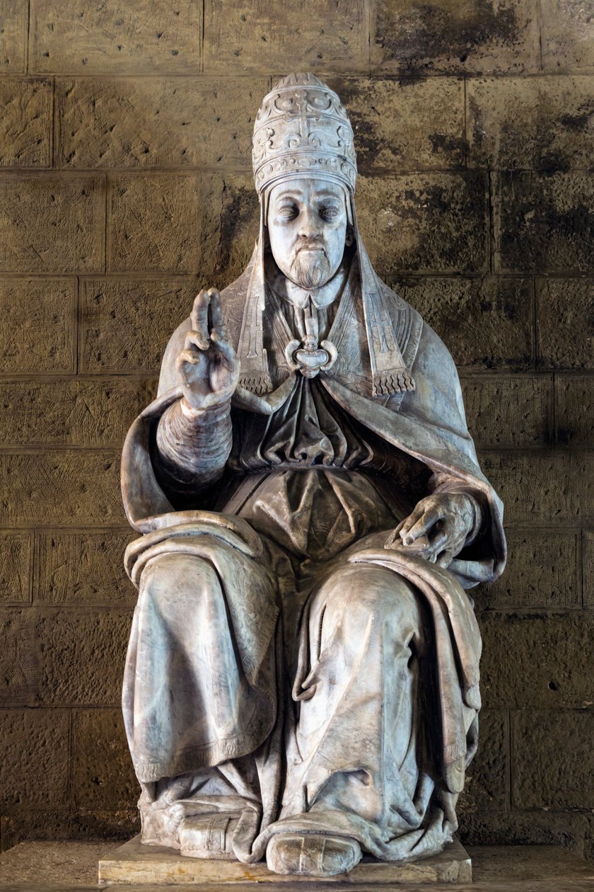 Posąg papieża Juliusza III autorstwa rzeźbiarza Fulvio Signorini w pałacu Chigi Saracini, Siena, prowincja Siena, Toskania, Włochy (zdjęcie) autorstwa Fulvio Signorini