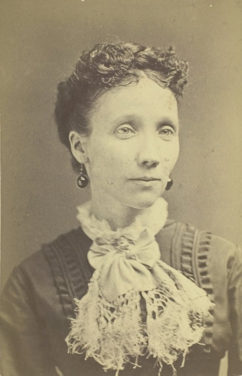 Portret kobiety bez tytułu, 185099. autorstwa G. C. Gilchrest