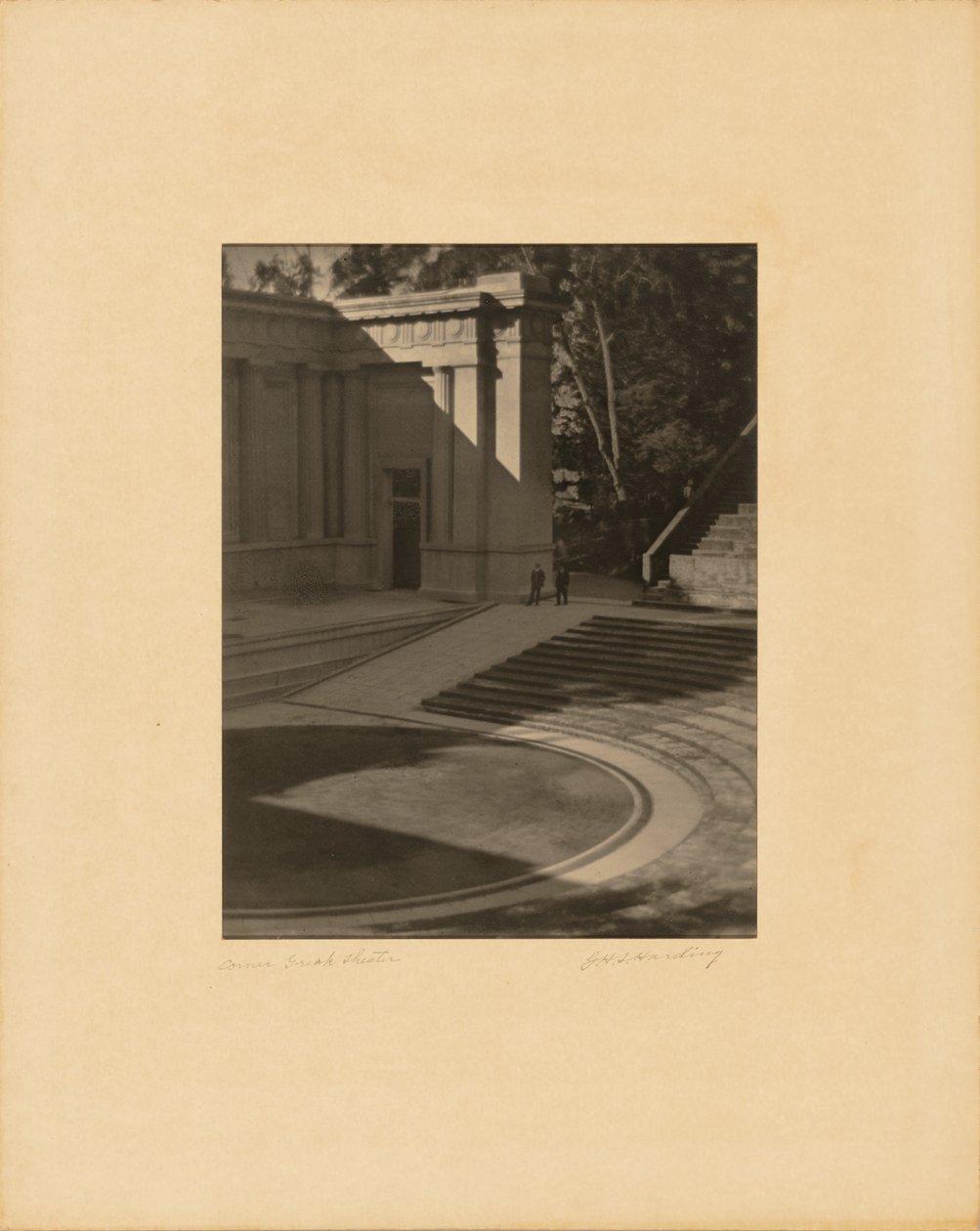 Corner Greek Theater autorstwa G. H. S. Harding