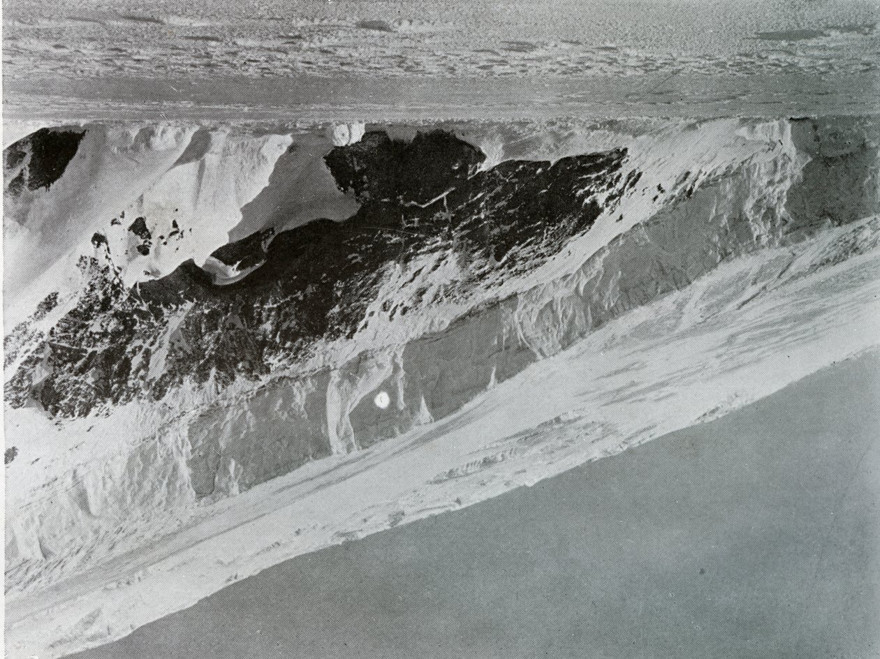 Nachylenie Lodowca Ostrzegawczego, c1911, 1913 autorstwa G. Murray Levick