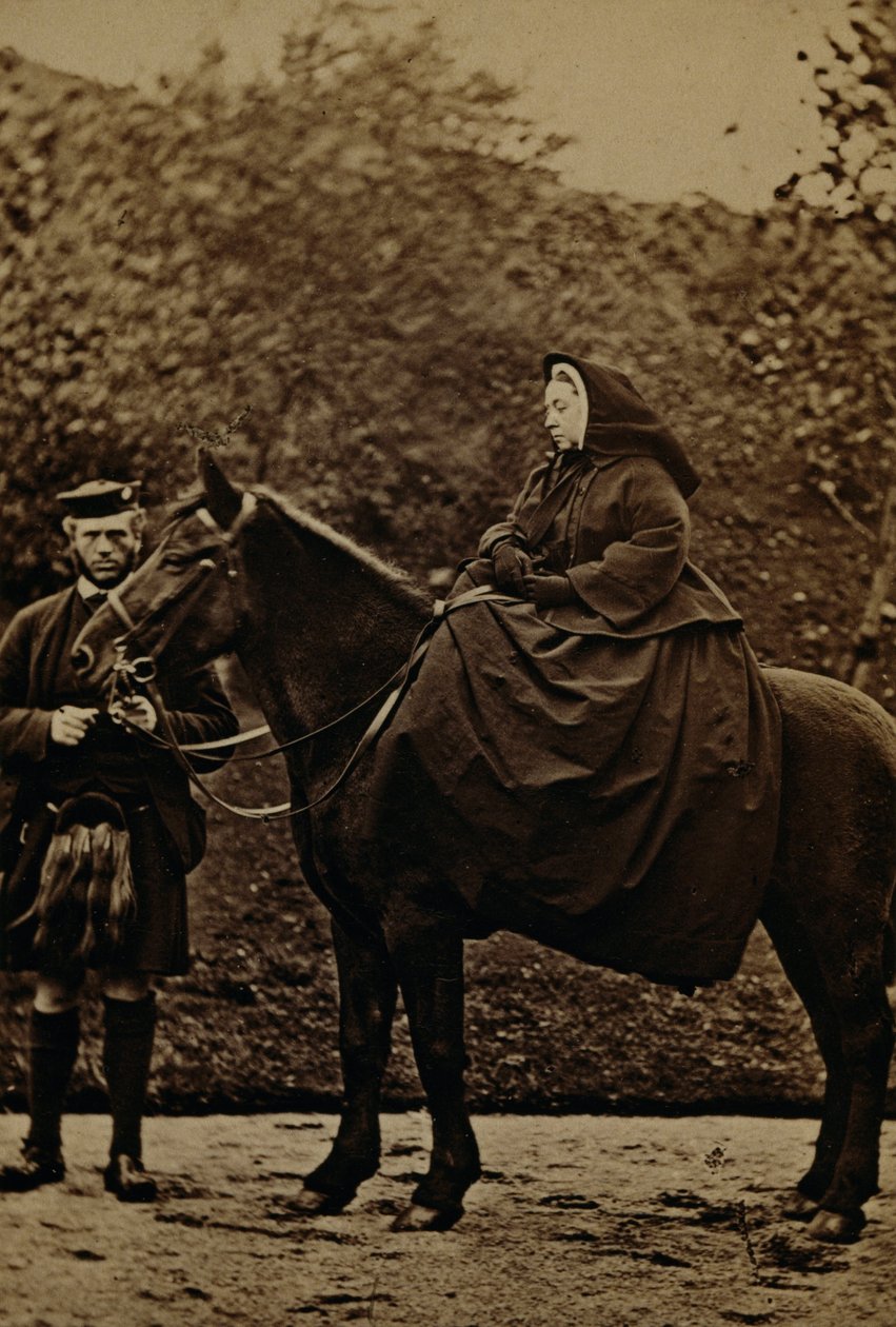 Królowa Wiktoria na Fyvie z Johnem Brownem w Balmoral autorstwa George Washington Wilson