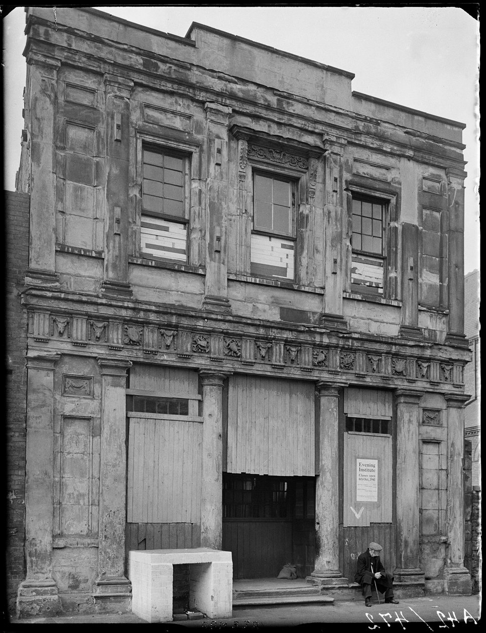 Szkoła św. Anny, Alcester Street, Deritend, Digbeth, Birmingham, 1941. autorstwa George Bernard Mason