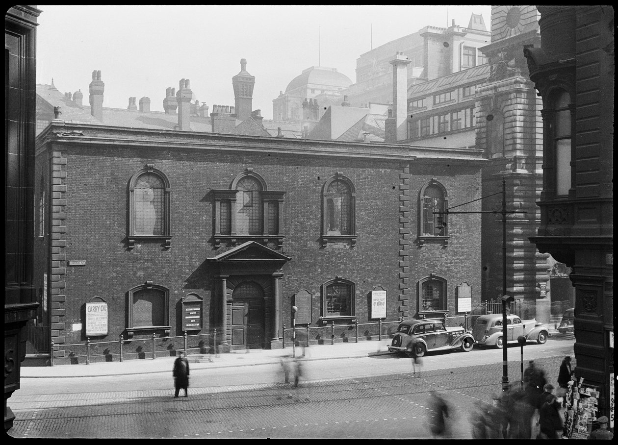Kaplica Unitariańska, Cross Street, Manchester, 1940. autorstwa George Bernard Wood