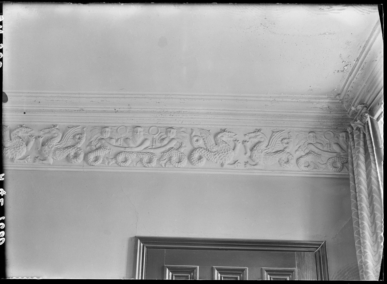 Woodsome Hall, Kirkburton, Kirklees, 1942. autorstwa George Bernard Wood