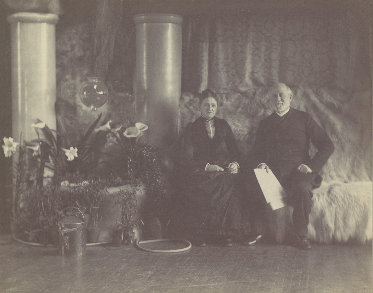 Państwo Charles L. Tiffany w Studio Louisa C. Tiffany