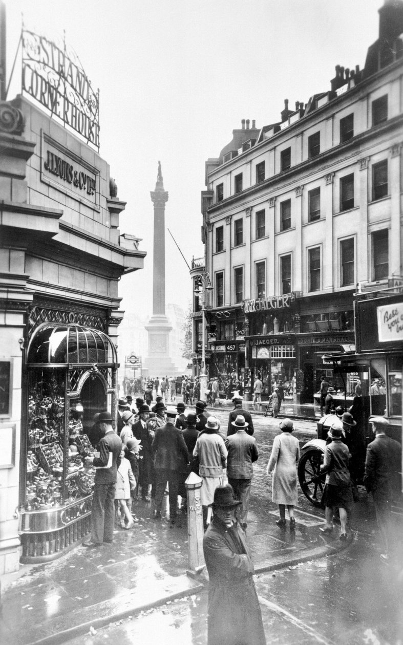 Kolumna Nelsona, The Strand and Lyons Corner House, Westminster, Londyn, przed 1933 autorstwa George Davison Reid