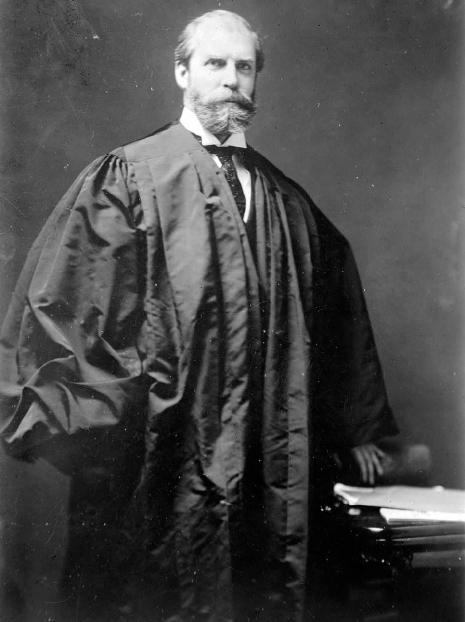 Charles C. Hughes, ok. 1915-20 autorstwa George Grantham Bain