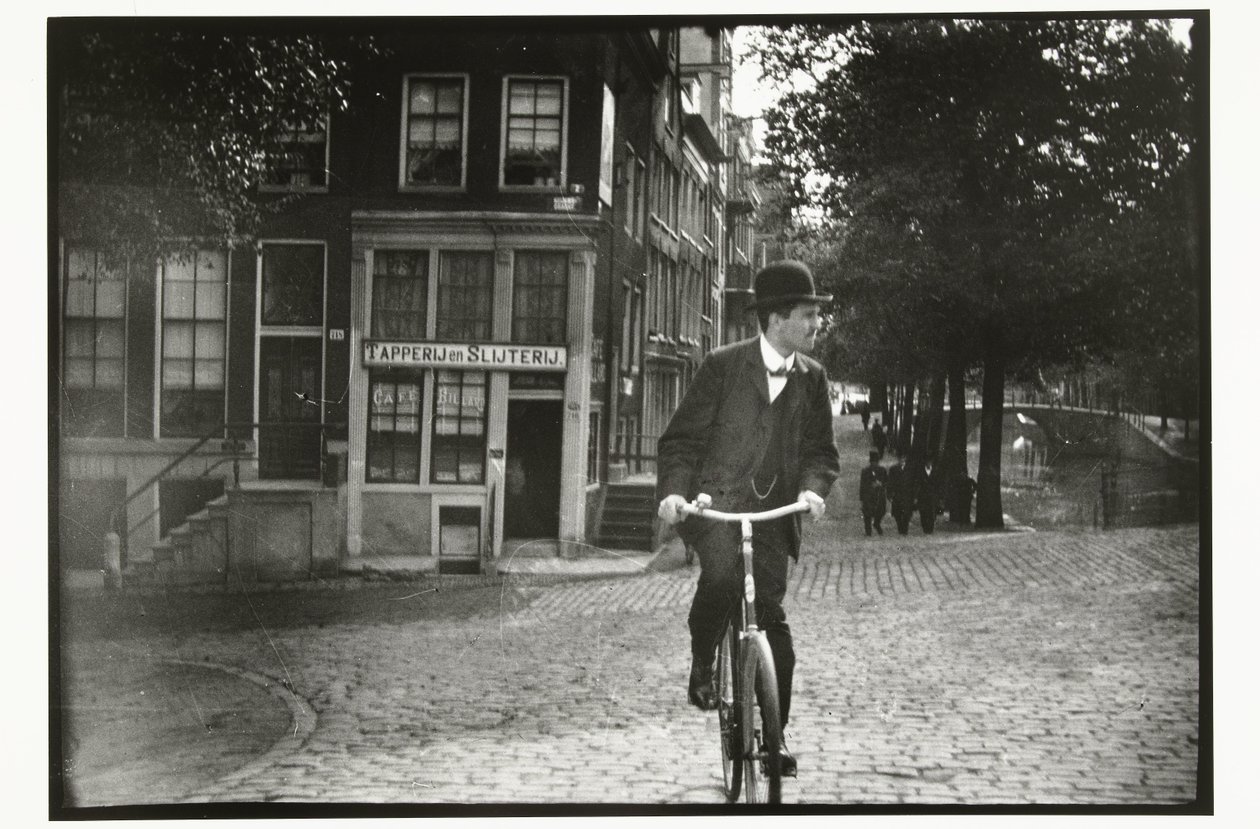 Rowerzysta na Keizersgracht w Amsterdamie autorstwa George Hendrik Breitner