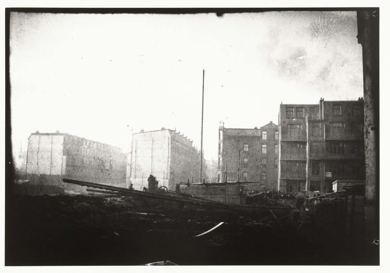 Nowa konstrukcja wzdłuż Kanału Jacoba van Lennepa w Amsterdamie autorstwa George Hendrik Breitner
