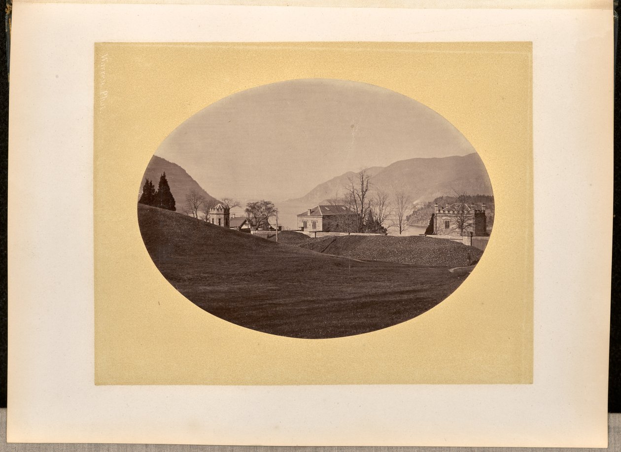 Häuser entlang eines Wasserfrontbereichs, West Point autorstwa George Kendall Warren