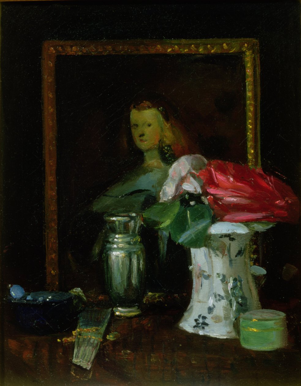 Martwa natura z róż, portret, wazon i wachlarz autorstwa George Leslie Hunter