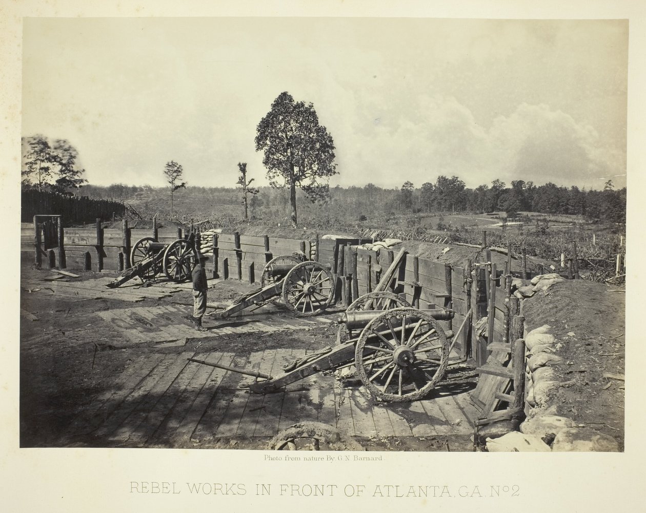 Rebel Works in Front of Atlanta, GA, nr 2 autorstwa George N. Barnard