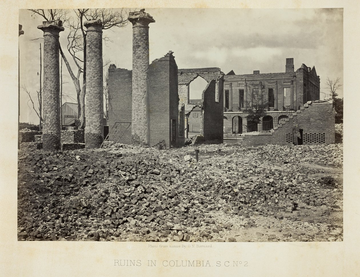 Ruiny w Columbia, S.C., nr 2 autorstwa George N. Barnard