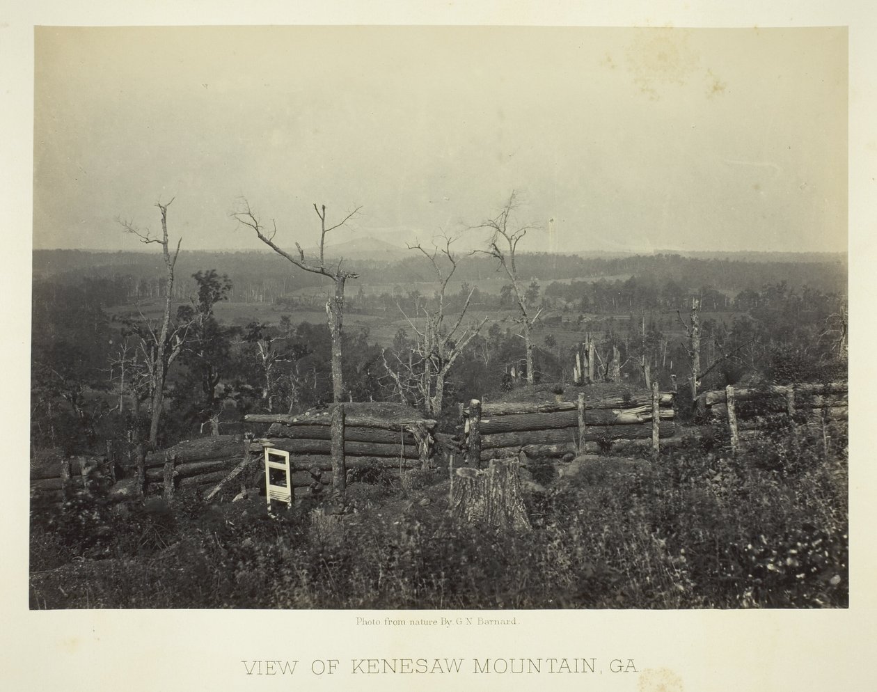 Widok na Kenesaw Mountain, Ga. autorstwa George N. Barnard
