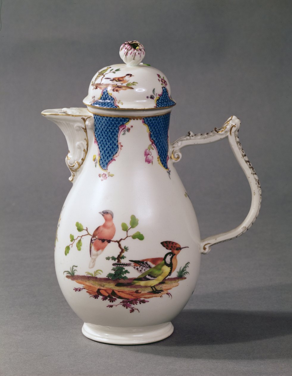Porcelanowy dzbanek do kawy Miśni, ok. 1760 (porcelana) autorstwa German School