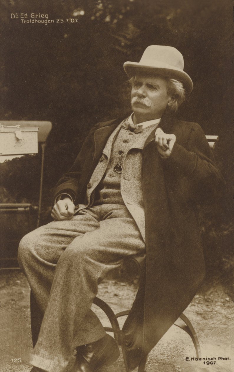 Edvard Grieg w Troldhaugen 25 lipca 1907 r. (zdjęcie czarno-białe) autorstwa German Photographer
