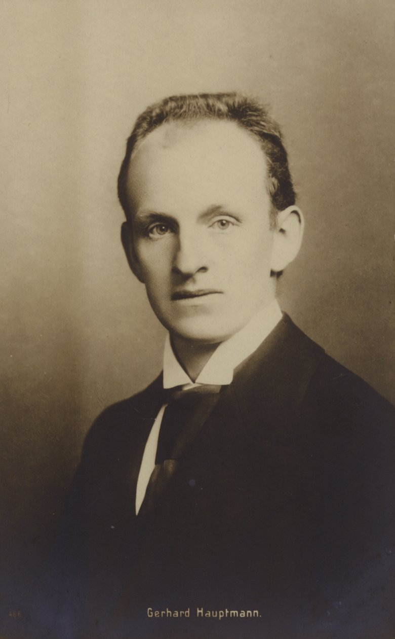 Gerhard Hauptmann (1862-1946), niemiecki dramaturg i powieściopisarz (zdjęcie czarno-białe) autorstwa German Photographer