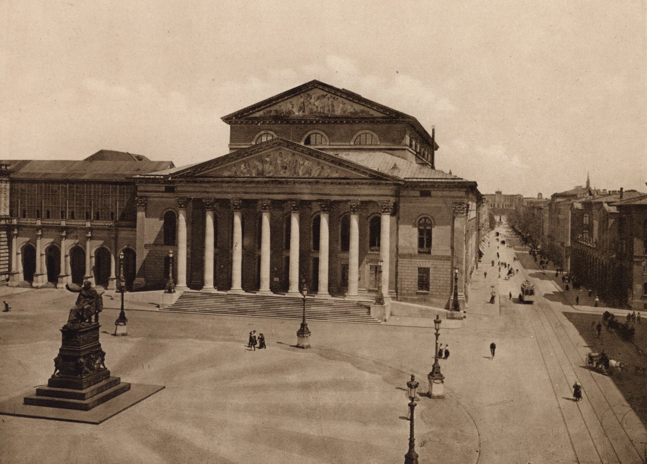 Munchen / Monachium: Nationaltheater (zdjęcie czarno-białe) autorstwa German Photographer
