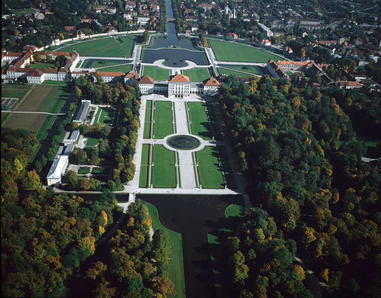 Sztuka baroku: widok z lotu ptaka na park Nymphenburg XVII-wieczny Monachium, Niemcy autorstwa German School