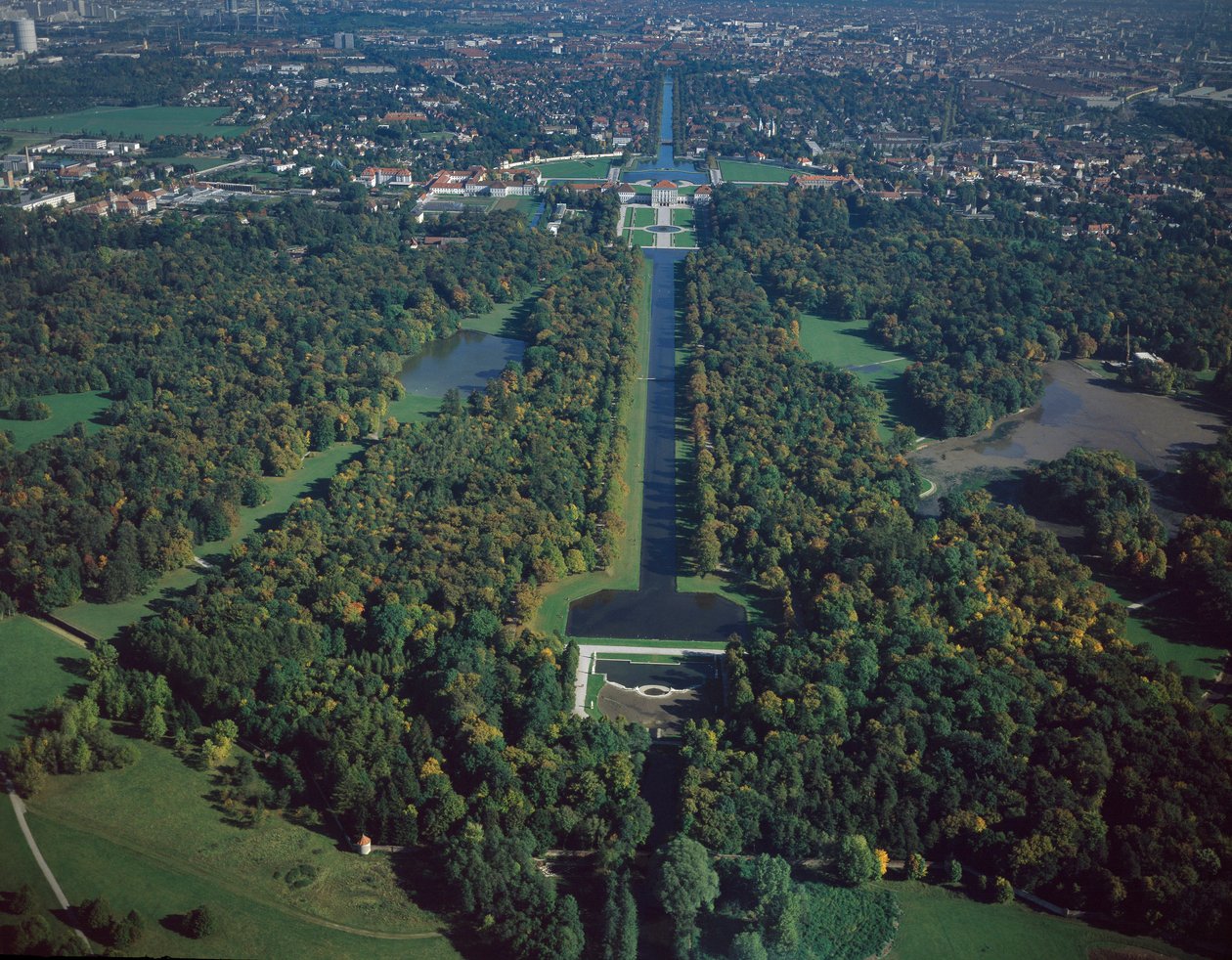 Sztuka barokowa: widok z lotu ptaka na park Nymphenburg XVII-wieczny Monachium, Niemcy autorstwa German School