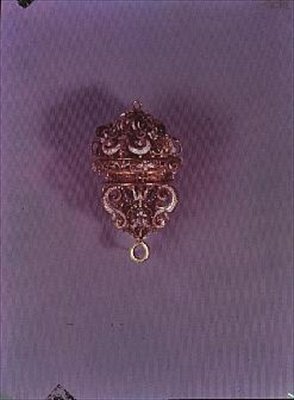 Pomander, południowoniemiecki (złoto i emalia) autorstwa German School