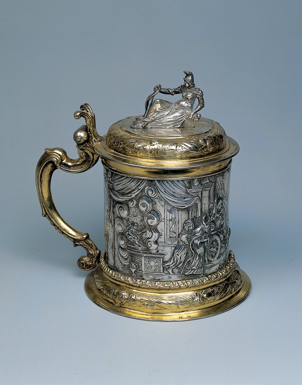 Kufel, ścigane ciało ze sceną przedstawiającą Aleksandra i legendę o węźle gordyjskim, Gdańsk, ok. 1680 (paczka srebrna złocona) autorstwa German School