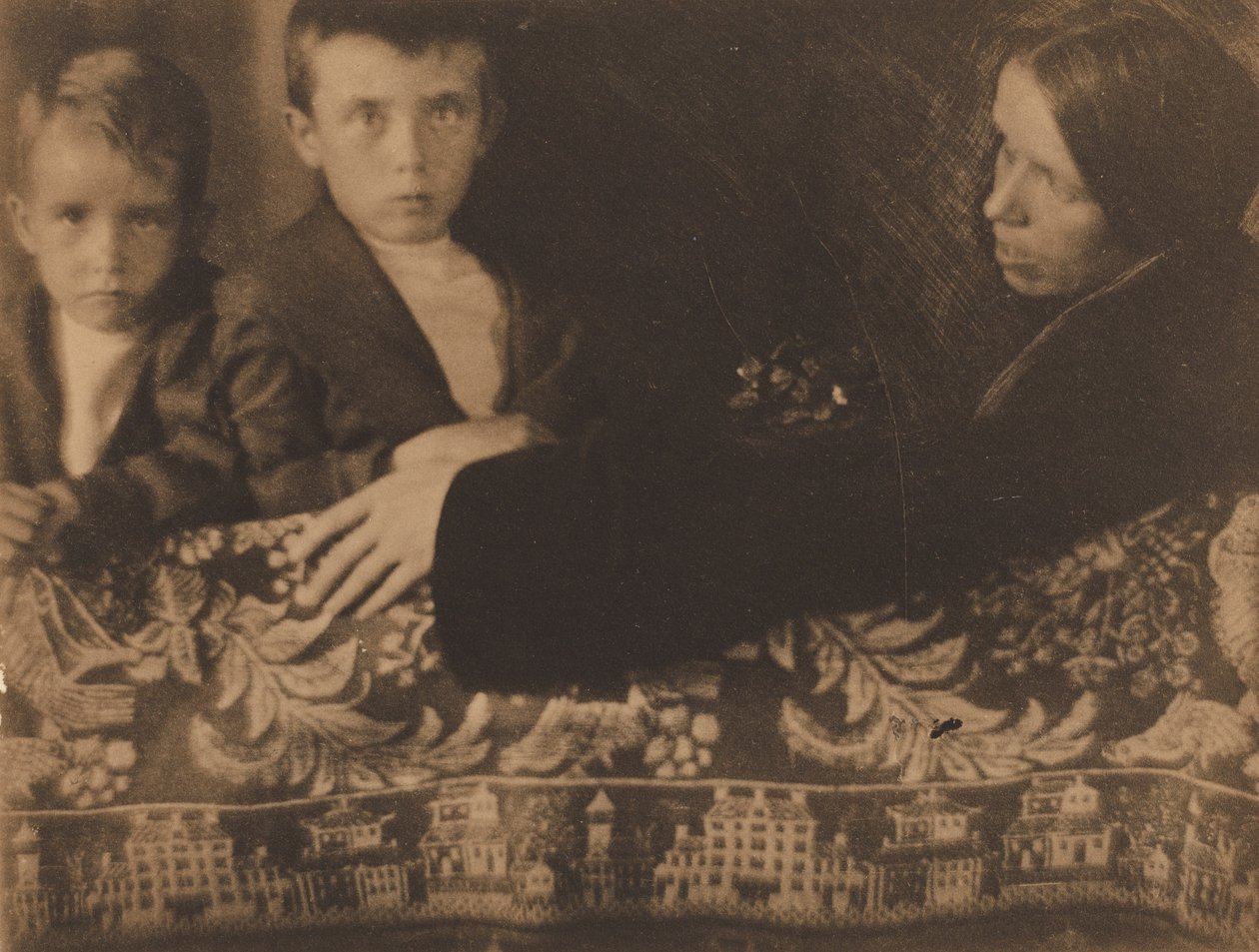 Grupa rodzinna Pani White, Maynard i Lewis, ok. 1930 r. 1899. autorstwa Gertrude Käsebier