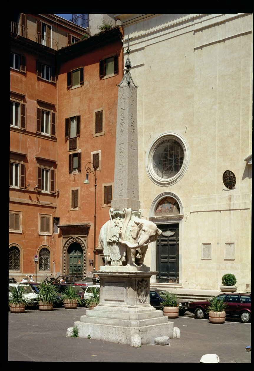 Słoń niosący egipski obelisk, 1667 autorstwa Gian Lorenzo Bernini