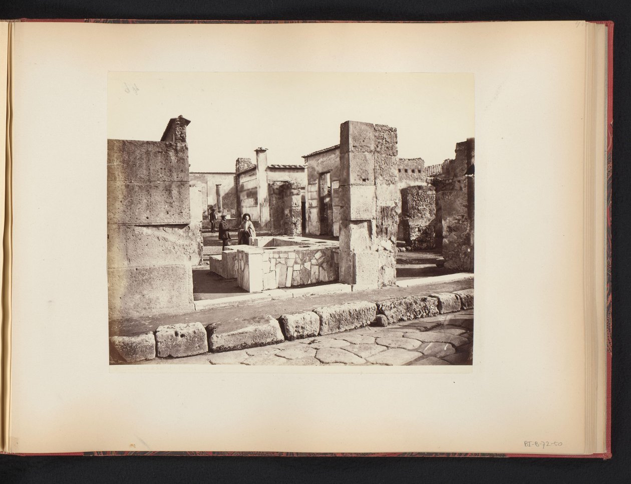 Widok na ruiny Casa di Salustio w Pompejach, Włochy Casa di Salustio Pompei (tytuł na obiekcie) autorstwa Giorgio Sommer