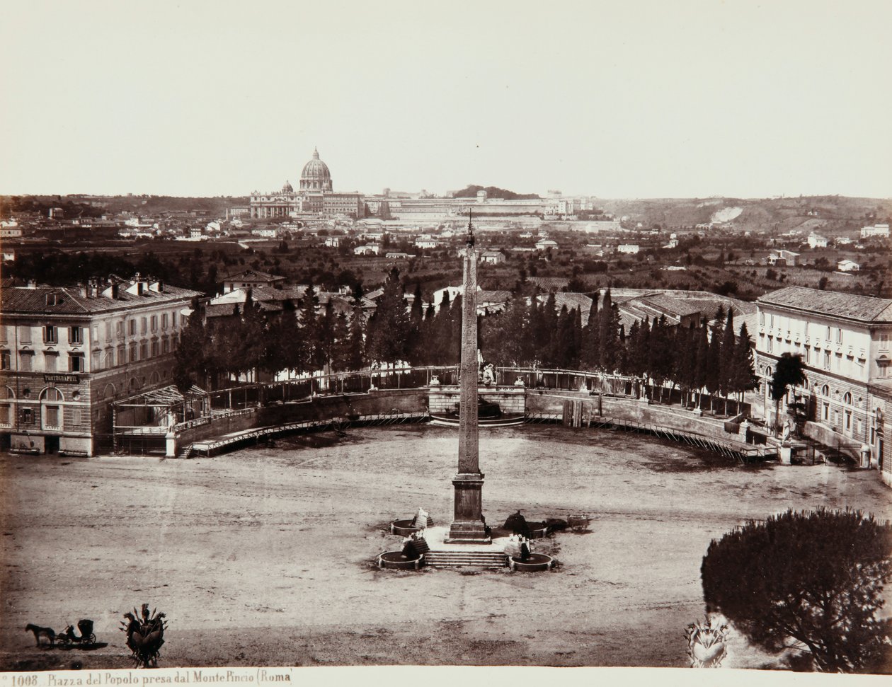 Widok na Piazza del Popolo z Pincio (lub wzgórza Pinciano), Rzym autorstwa Giorgio Sommer