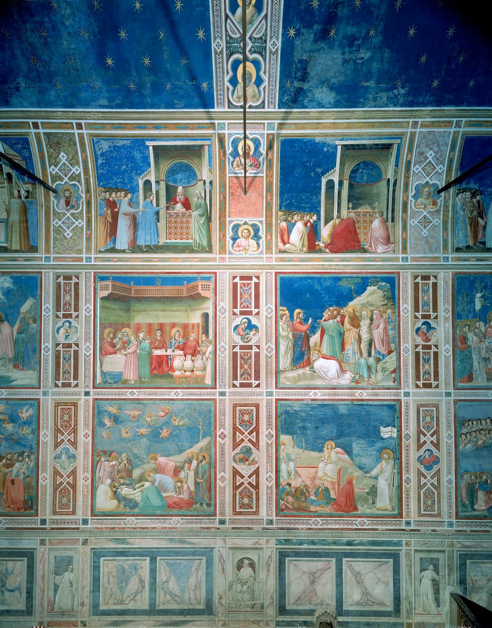 Widok na freski na lewej ścianie, c.1303-05 (fresk) (po renowacji) autorstwa Giotto (c.1266 1337)