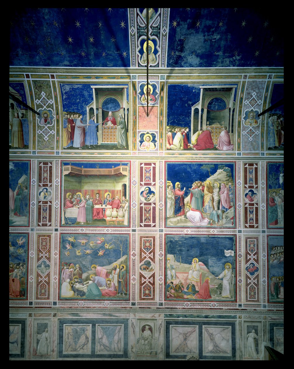 Widok na freski na lewej ścianie, c.1303-05 (po renowacji) autorstwa Giotto di Bondone