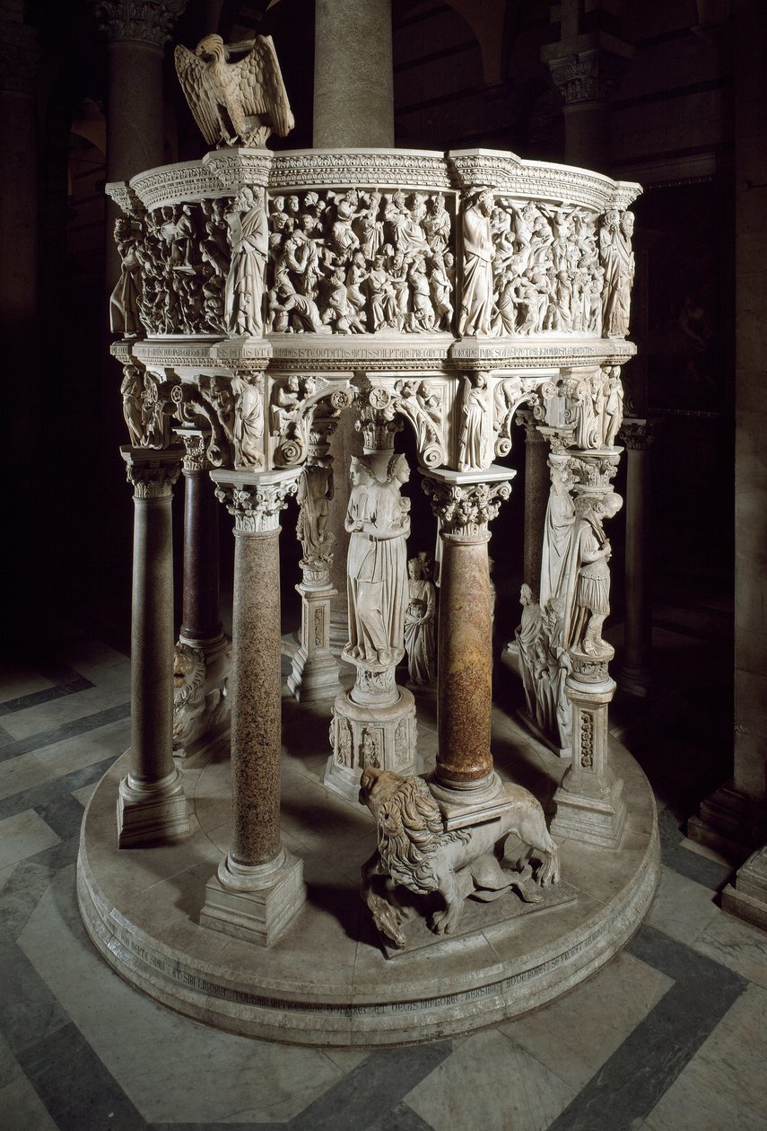Krzesło. Marmurowa rzeźba Giovanniego Pisano (1248-1314). 1302-1311 Cathedrale of Pisa (Katedra Santa Maria Assunta di Pisa), Włochy autorstwa Giovanni Pisano