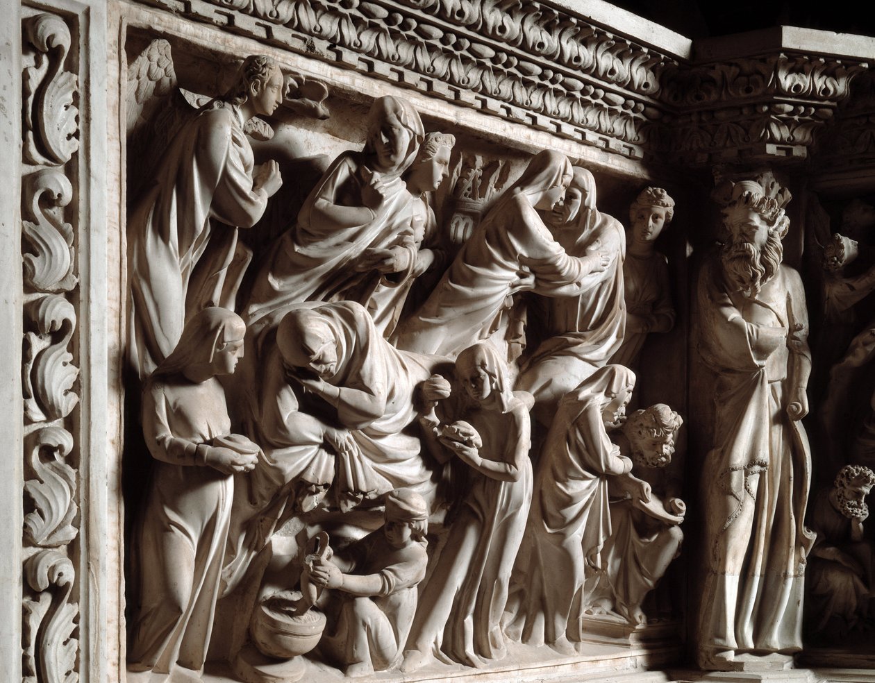 Detal płaskorzeźb Krzesła zrealizowanych przez Giovanniego Pisano (1248-1314): Zwiastowanie, Nawiedzenie i narodziny Jana Chrzciciela (Szczegóły płaskorzeźb marmurowej ambony, Zwiastowanie, Nawiedzenie i narodziny św. Jana Chrzciciela) 1302 -1311 Kato autorstwa Giovanni Pisano