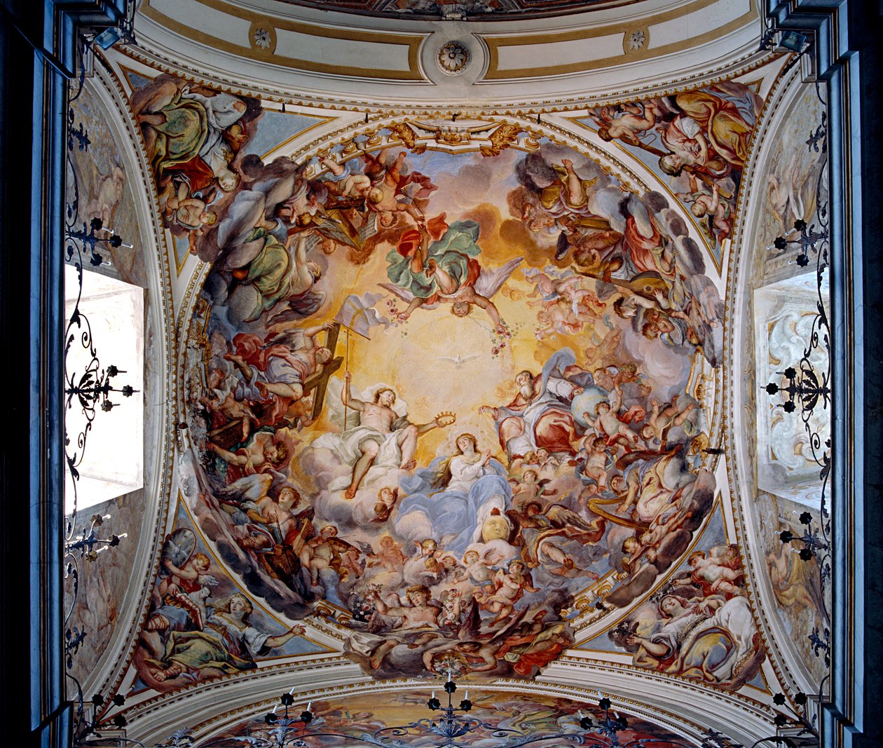 Koronacja Matki Boskiej, 1725 autorstwa Giovanni Tuccari