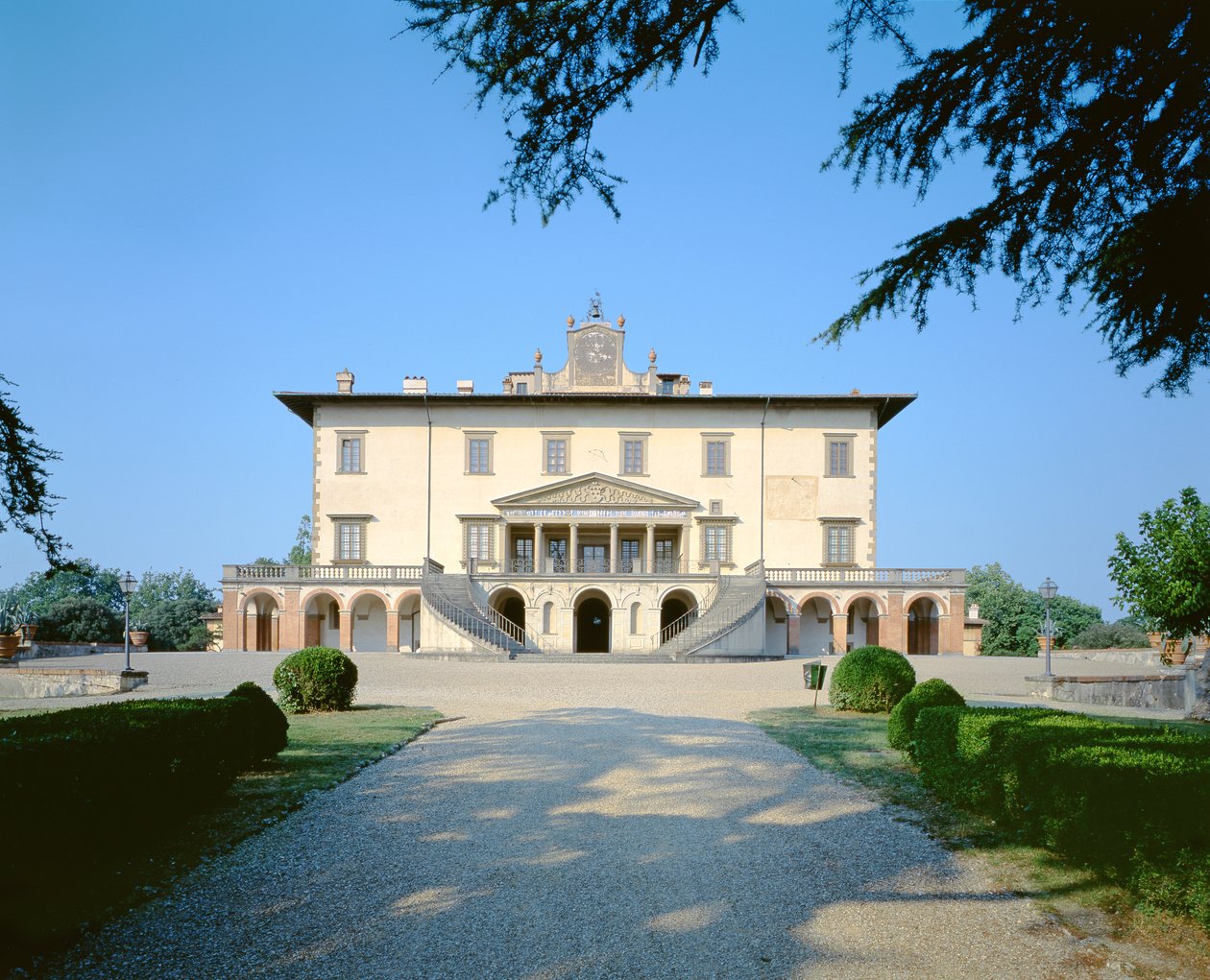 Willa Medici w Poggio a Caiano, 1480 autorstwa Giuliano Giamberti da Sangallo