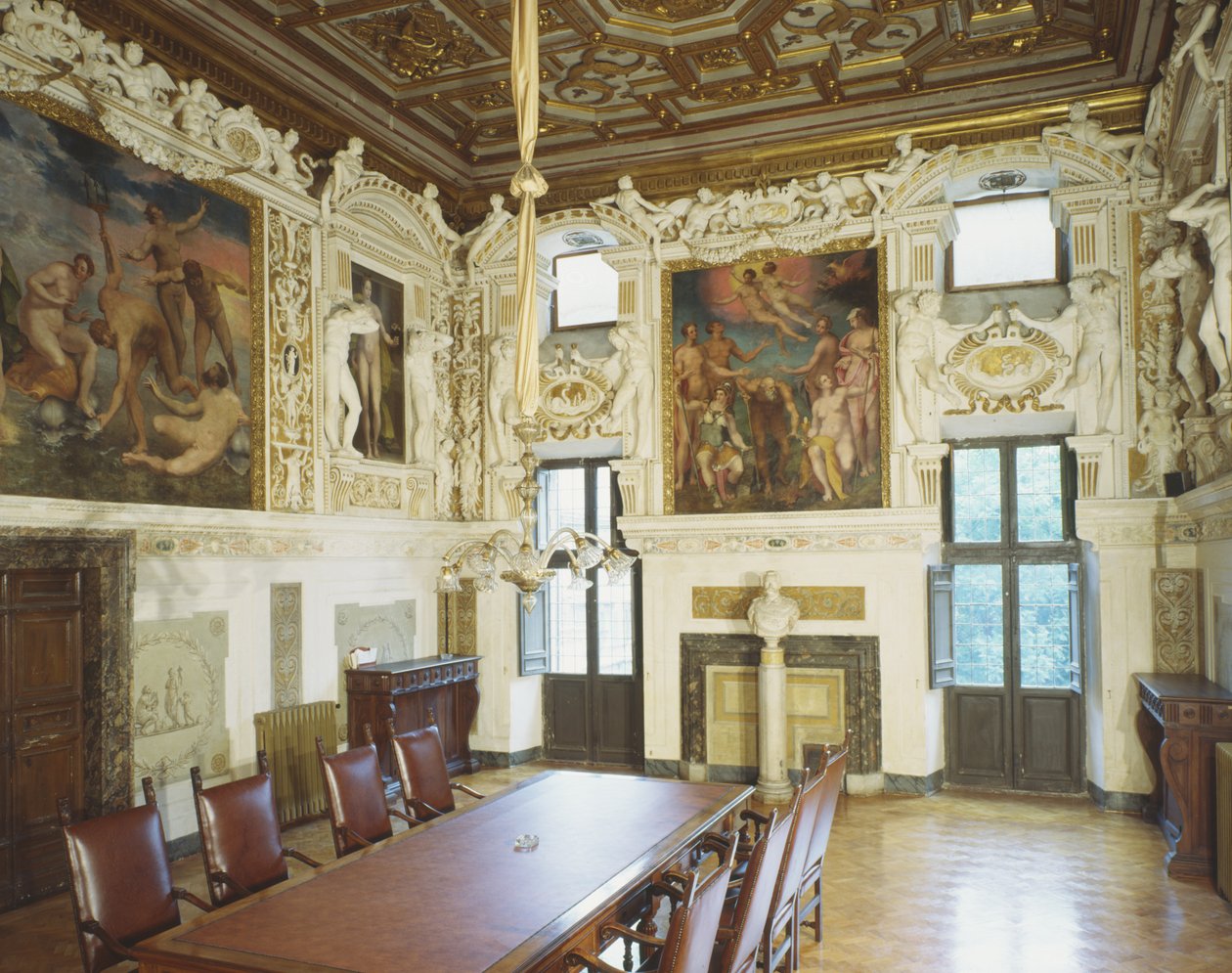Sala Czterech Pór Roku autorstwa Giulio Mazzoni