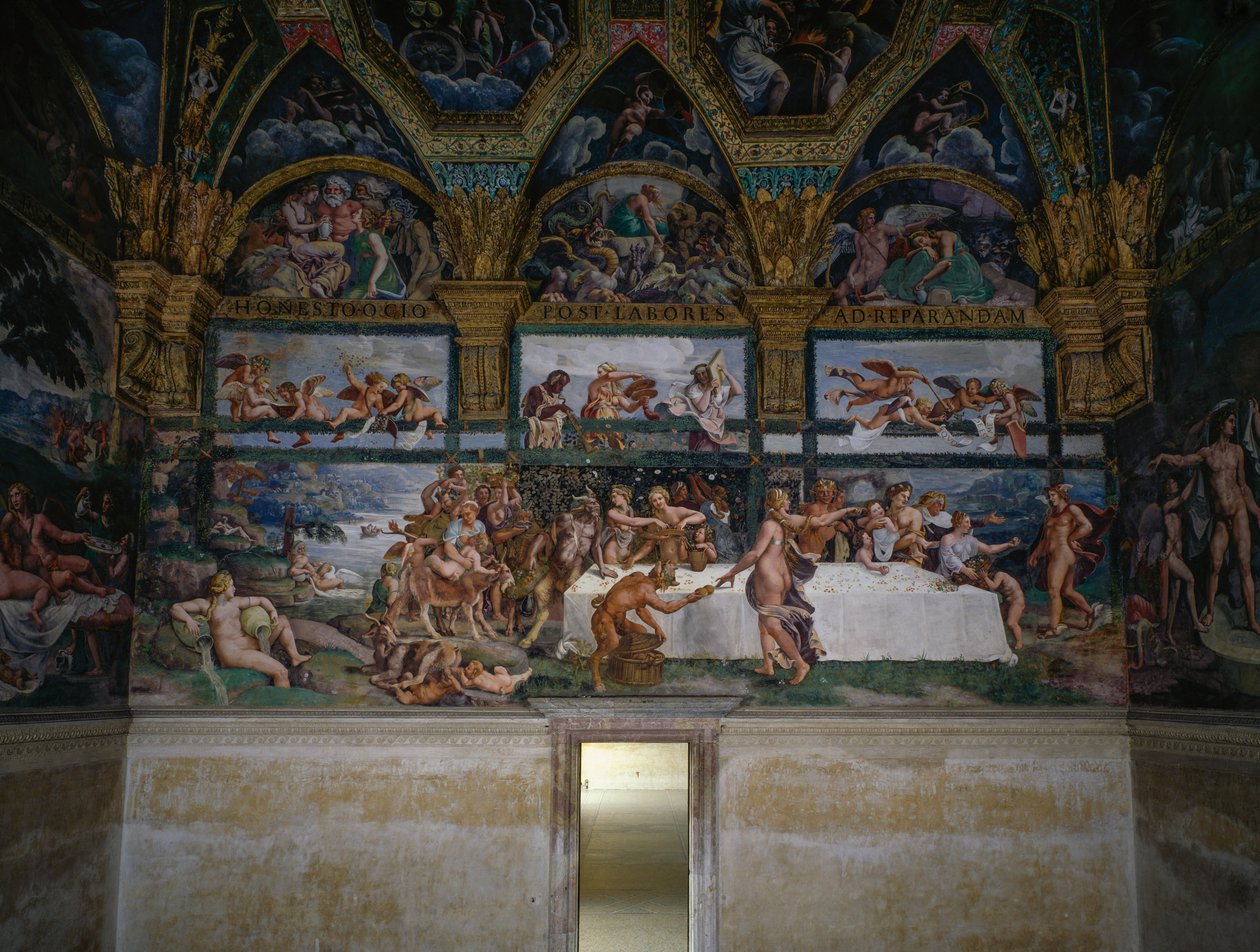 Uczta weselna lub bankiet bogów, fresk Giulio Romano (1499-1546), zachodnia ściana Komnaty Kupidyna i Psyche, Palazzo Te, Mantua (Lista Światowego Dziedzictwa UNESCO, 2008), Lombardia, Włochy autorstwa Giulio Romano