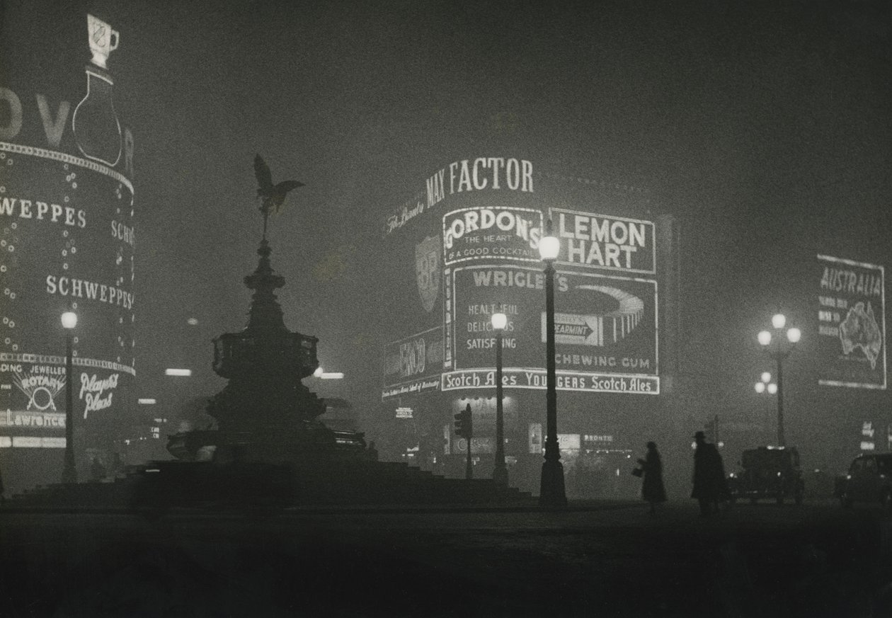 Piccadilly Circus 1950 autorstwa Godfrey Macdominic